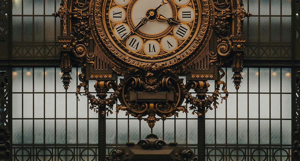 Comprendre le délai entre compromis et vente immobilière.